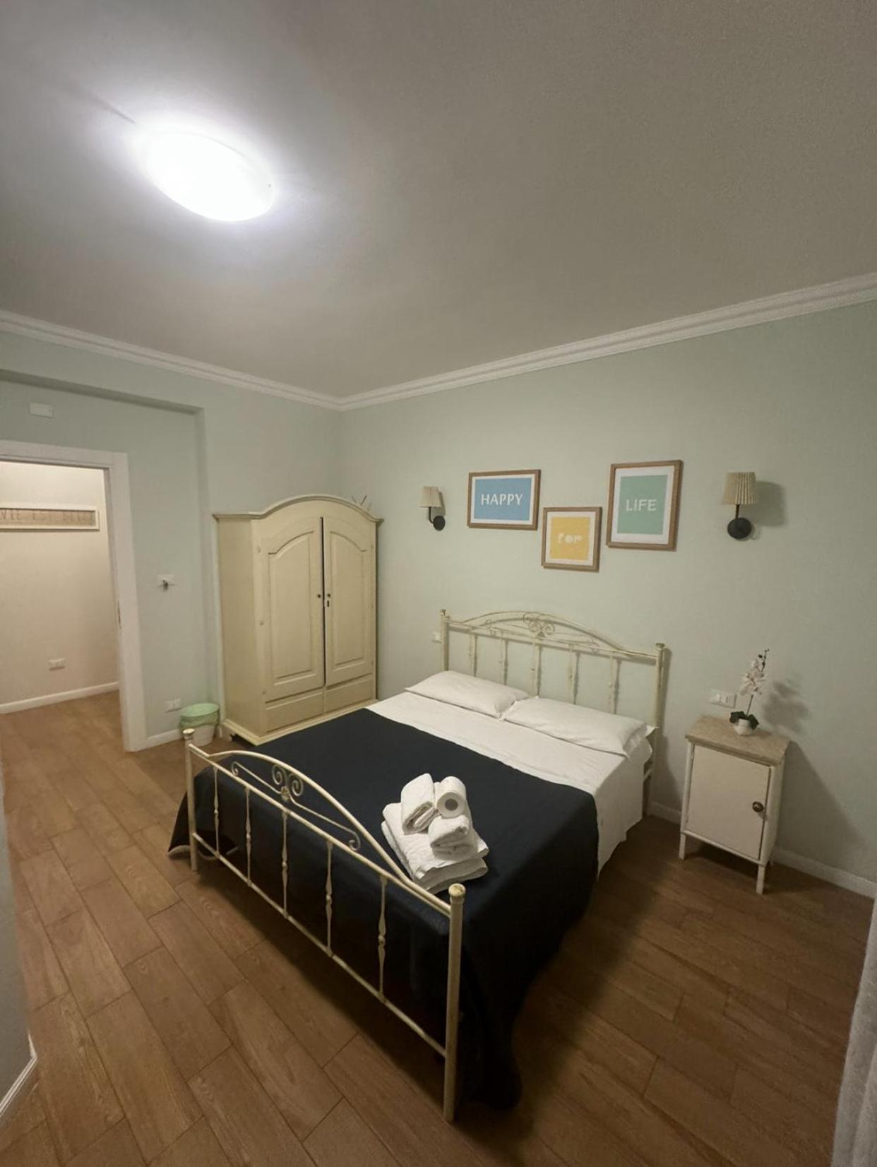 Bed and Breakfast Casa Gioia Taranto Exterior foto